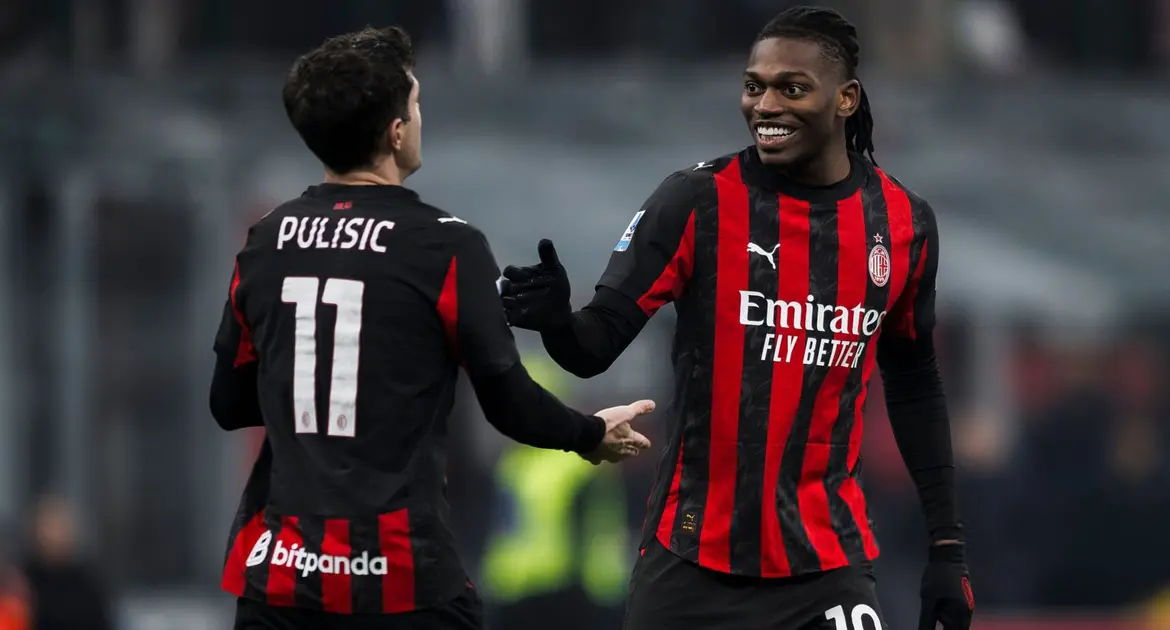 Manchester United ზაფხულში Milan-ს შეხვდება